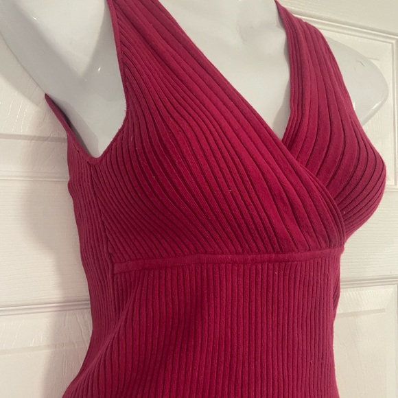 Old Navy ribbed V neck sleeveless sweater tank size small - Picture 2 of 4